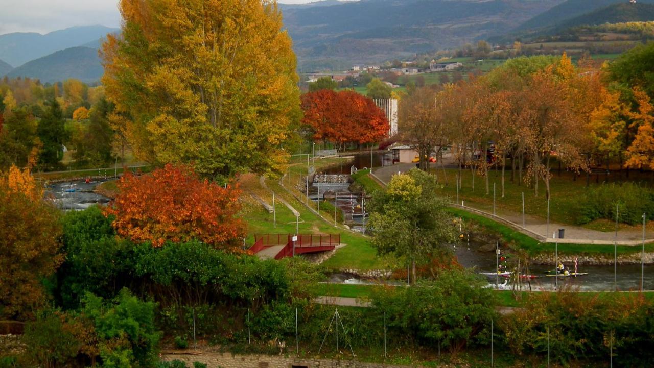 Bed and Breakfast Casa Catharina La Seu d'Urgell Pokój zdjęcie